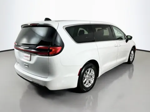 More photos of 2024 Chrysler Pacifica Touring L at Clement Supercenter Ohio, OH