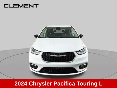 More photos of 2024 Chrysler Pacifica Touring L at Clement Supercenter Ohio, OH