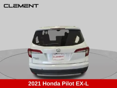 More photos of 2021 Honda Pilot EX-L at Clement Supercenter Ohio, OH