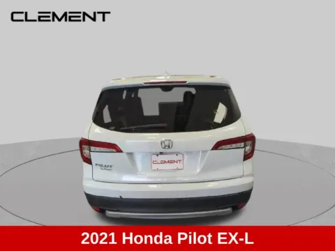 More photos of 2021 Honda Pilot EX-L at Clement Supercenter Ohio, OH