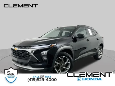 Black 2025 Chevrolet Trax LT for sale in Mansfield, OH