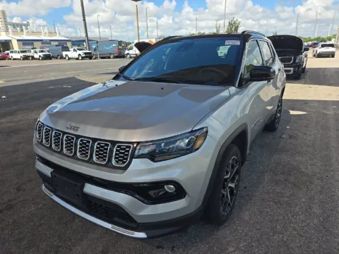 Silver 2025 Jeep Compass Limited for sale in Mansfield, OH