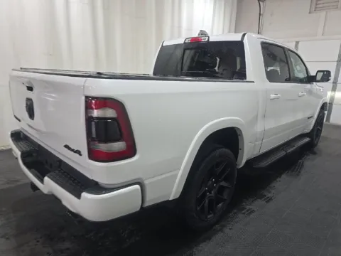 More photos of 2022 Ram 1500 Laramie at Clement Supercenter Ohio, OH