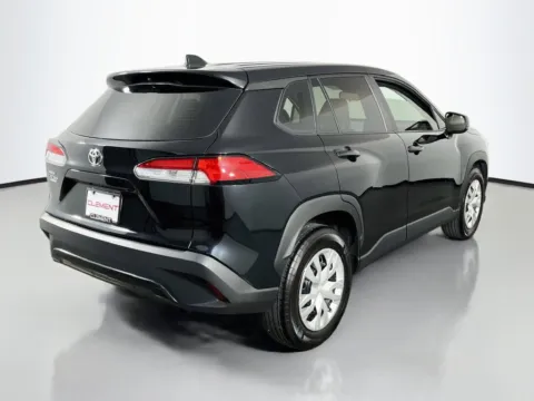 More photos of 2024 Toyota Corolla Cross L at Clement Supercenter Ohio, OH