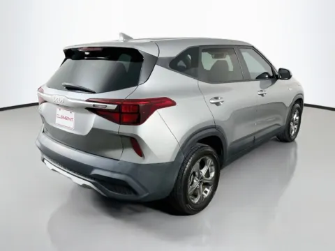 More photos of 2022 Kia Seltos LX at Clement Supercenter Ohio, OH