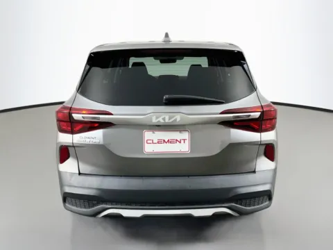 More photos of 2022 Kia Seltos LX at Clement Supercenter Ohio, OH