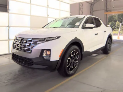 White 2022 Hyundai Santa Cruz SEL for sale in Mansfield, OH