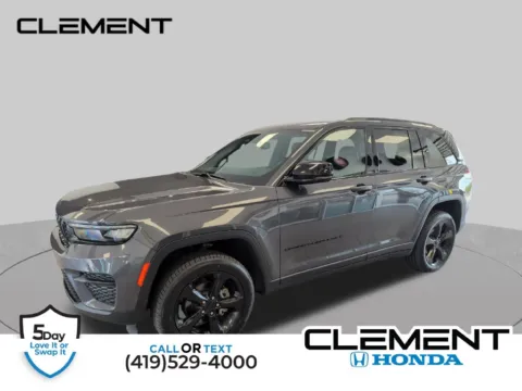 Gray 2023 Jeep Grand Cherokee Altitude X for sale in Mansfield, OH