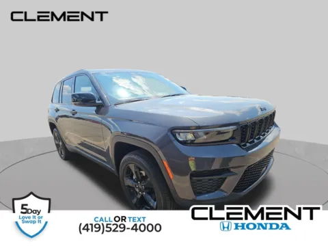 Gray 2023 Jeep Grand Cherokee Altitude X for sale in Mansfield, OH