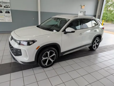 Photos of 2026 Volkswagen Tiguan SE for sale in Mansfield, OH at Clement Supercenter Ohio