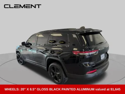 More photos of 2023 Jeep Grand Cherokee L Altitude at Clement Supercenter Ohio, OH
