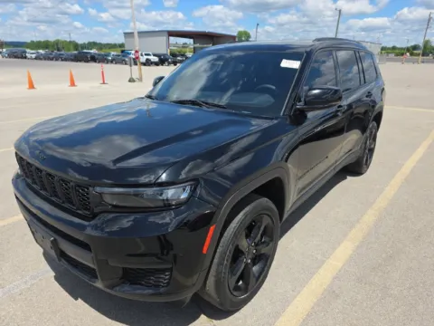 Black 2023 Jeep Grand Cherokee L Altitude for sale in Mansfield, OH