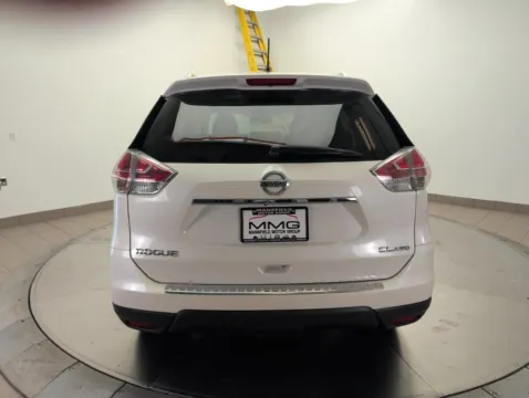 More photos of 2015 Nissan Rogue SL at Clement Supercenter Ohio, OH