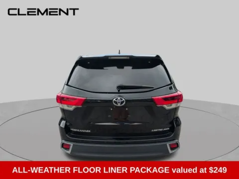 More photos of 2017 Toyota Highlander Limited Platinum at Clement Supercenter Ohio, OH