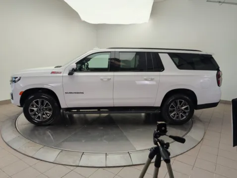 Photos of 2024 Chevrolet Suburban Z71 for sale in Mansfield, OH at Clement Supercenter Ohio