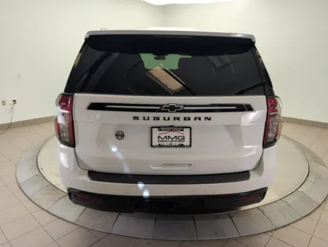 More photos of 2024 Chevrolet Suburban Z71 at Clement Supercenter Ohio, OH