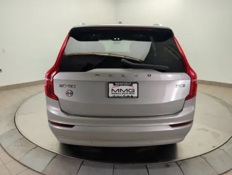 More photos of 2023 Volvo XC90 B5 Core at Clement Supercenter Ohio, OH