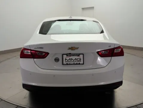 More photos of 2024 Chevrolet Malibu LT at Clement Supercenter Ohio, OH