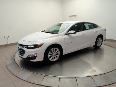 White 2024 Chevrolet Malibu LT for sale in Mansfield, OH