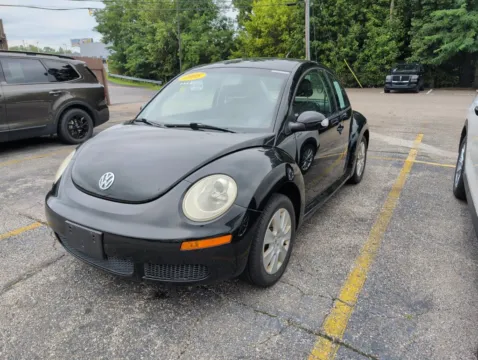 Black 2008 Volkswagen Beetle S for sale in Mansfield, OH