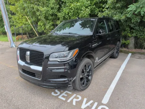 Black 2023 Lincoln Navigator Reserve for sale in Mansfield, OH