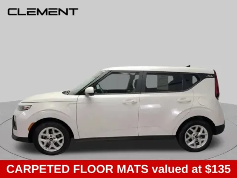 More photos of 2022 Kia Soul S at Clement Supercenter Ohio, OH