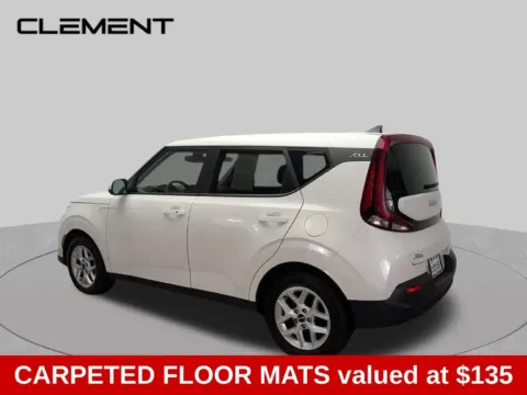 More photos of 2022 Kia Soul S at Clement Supercenter Ohio, OH