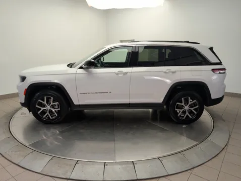 Photos of 2023 Jeep Grand Cherokee Limited for sale in Mansfield, OH at Clement Supercenter Ohio