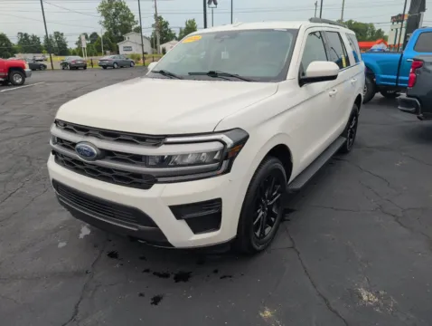 White 2022 Ford Expedition XLT for sale in Mansfield, OH