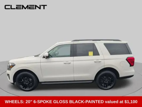 More photos of 2022 Ford Expedition XLT at Clement Supercenter Ohio, OH
