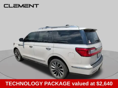More photos of 2018 Lincoln Navigator Select at Clement Supercenter Ohio, OH
