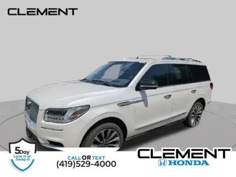 White 2018 Lincoln Navigator Select for sale in Mansfield, OH