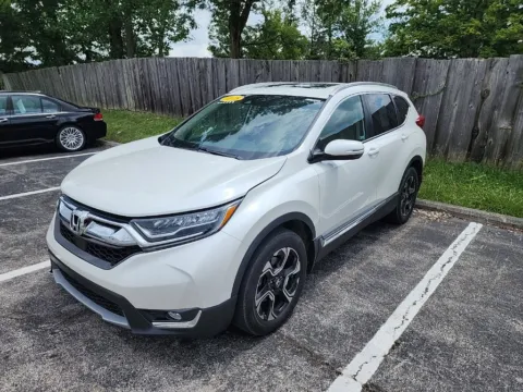 White 2018 Honda CR-V Touring for sale in Mansfield, OH