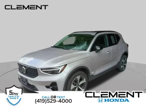 Unknown 2026 Volvo XC40 B5 Plus for sale in Mansfield, OH