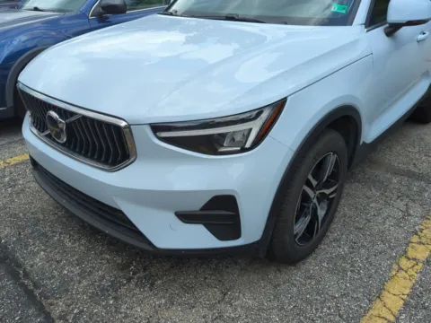 Blue 2025 Volvo XC40 B5 Core for sale in Mansfield, OH