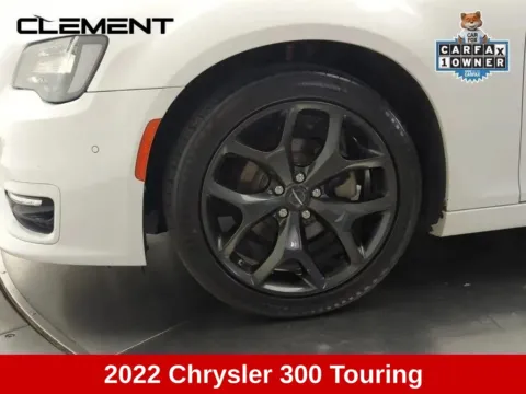 More photos of 2022 Chrysler 300 Touring at Clement Supercenter Ohio, OH