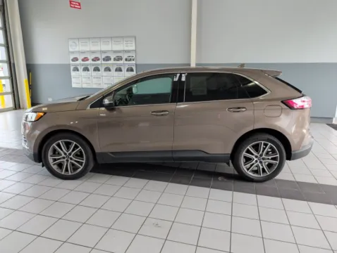 Photos of 2019 Ford Edge Titanium for sale in Mansfield, OH at Clement Supercenter Ohio