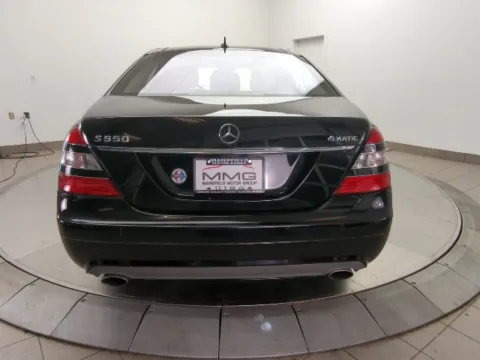 More photos of 2007 Mercedes-Benz S-Class S 550 at Clement Supercenter Ohio, OH