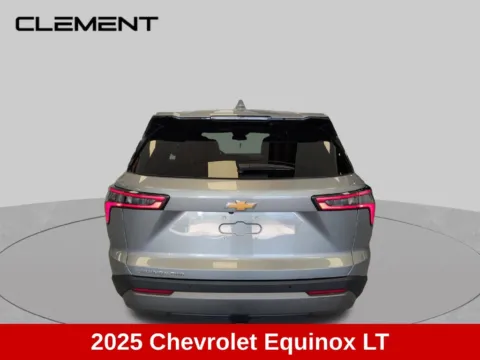 More photos of 2025 Chevrolet Equinox LT at Clement Supercenter Ohio, OH
