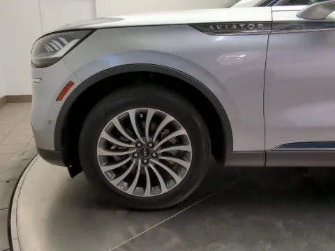 Photos of 2024 Lincoln Aviator Reserve for sale in Mansfield, OH at Clement Supercenter Ohio