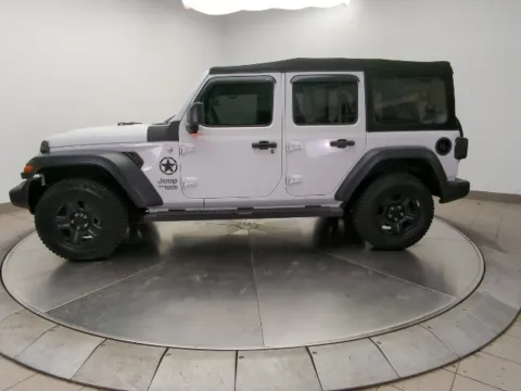 White 2019 Jeep Wrangler Unlimited Sport for sale in Mansfield, OH