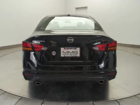 More photos of 2024 Nissan Altima 2.5 SR at Clement Supercenter Ohio, OH
