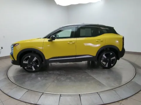 Photos of 2025 Nissan Kicks SR for sale in Mansfield, OH at Clement Supercenter Ohio