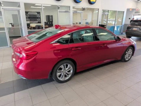 More photos of 2020 Honda Accord LX at Clement Supercenter Ohio, OH