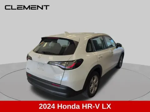 More photos of 2024 Honda HR-V LX at Clement Supercenter Ohio, OH