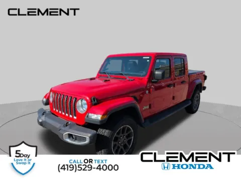 Red 2020 Jeep Gladiator Overland for sale in Mansfield, OH