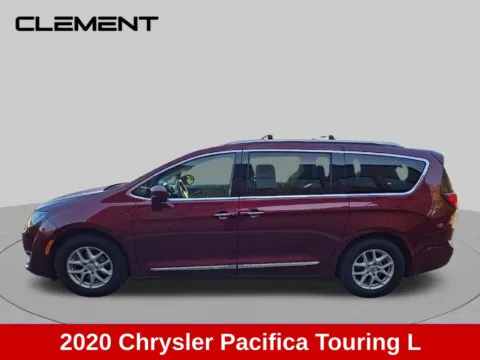 More photos of 2020 Chrysler Pacifica Touring L at Clement Supercenter Ohio, OH