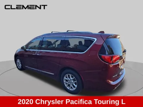 More photos of 2020 Chrysler Pacifica Touring L at Clement Supercenter Ohio, OH
