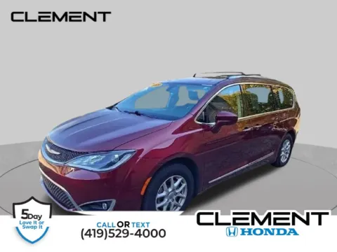 Red 2020 Chrysler Pacifica Touring L for sale in Mansfield, OH