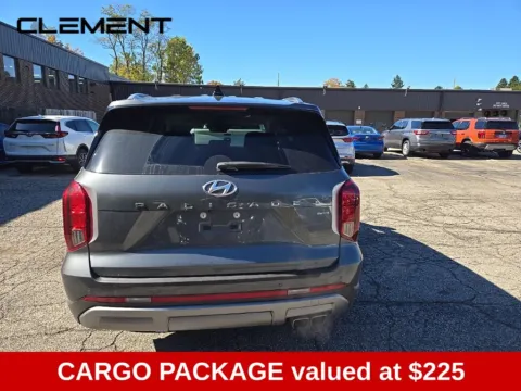 More photos of 2023 Hyundai Palisade SEL at Clement Supercenter Ohio, OH